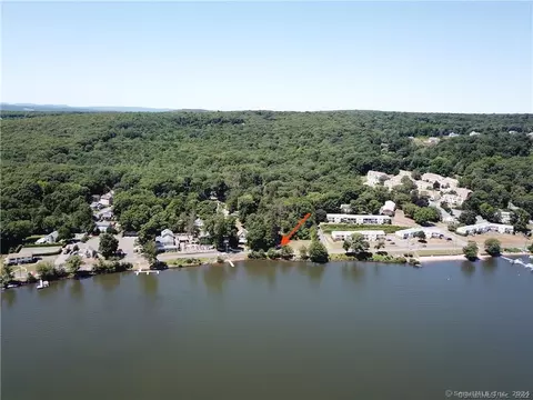 10 Bauer Rd, East Hampton, CT 06424