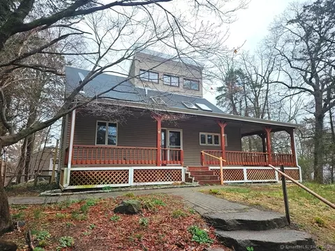 6 Ross Rd, Rockfall, CT 06481