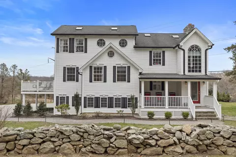 18 Beekman Pl, Madison, CT 06443