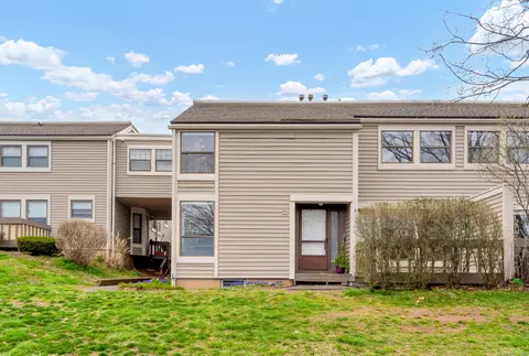 35 Stevens Pl #35, Rocky Hill, CT 06067