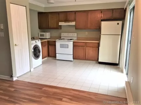 167 Aspetuck Vlg #167, New Milford, CT 06776