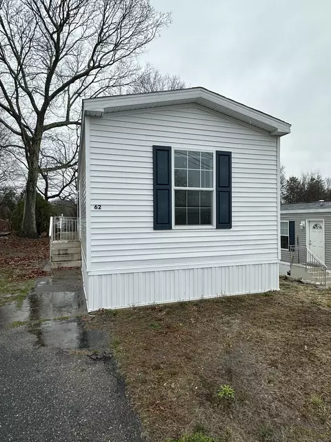 435 High St # 62, Mystic, CT 06355