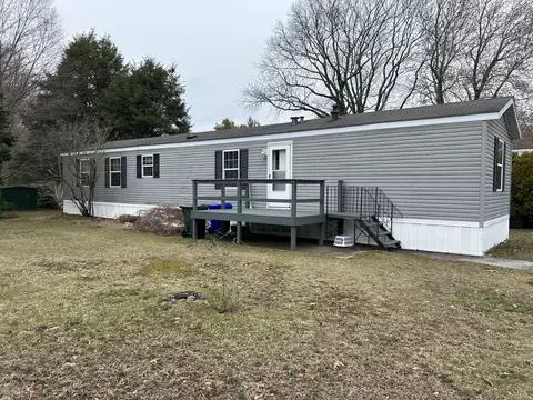 301 Buddington Rd #37, Groton, CT 06340