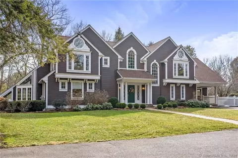 96 Bittersweet Ln, Glastonbury, CT 06073