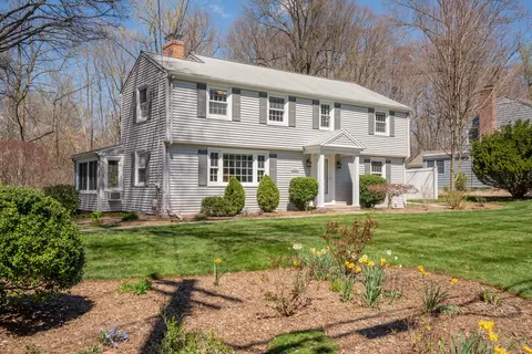 1984 Asylum Ave, West Hartford, CT 06117