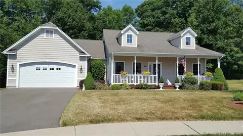12 Timberpost Way #12, Hebron, CT 06248