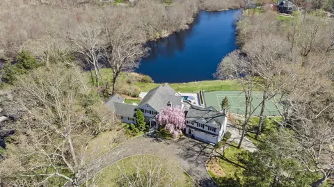 97 Lords Hwy, Weston, CT 06883