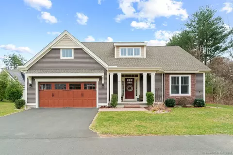 20 Copper Brook Cir #20, Granby, CT 06035