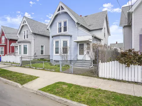 376 Broad St, Bridgeport, CT 06604