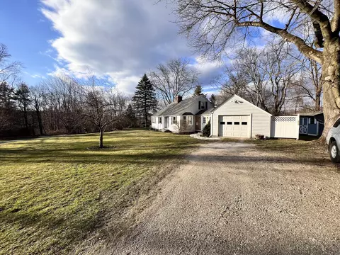 72 Old Turnpike Rd, North Canaan, CT 06018