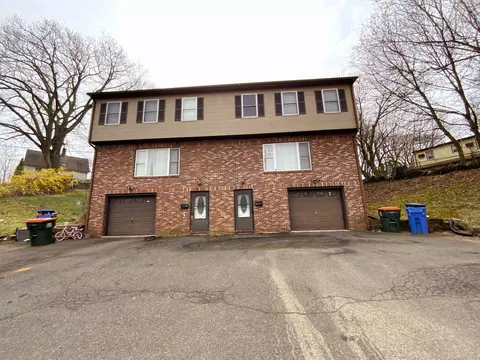 14 Bradley Ave, Meriden, CT 06451