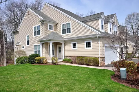 130 Bradford Walk, Farmington, CT 06032
