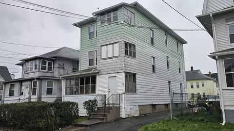 123 South St, Hartford, CT 06114