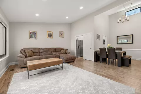 79 Lawson Ln #79, Ridgefield, CT 06877