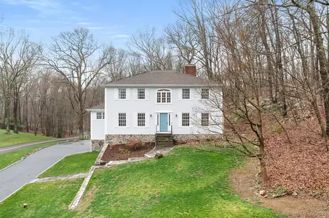 101 Catbrier Rd, Weston, CT 06883