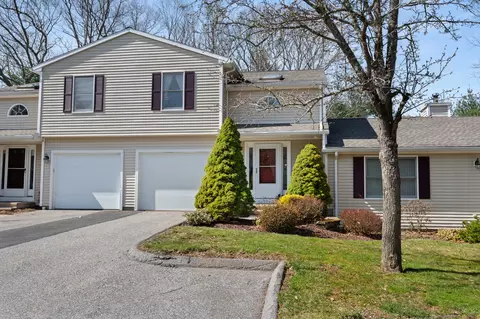 10 Sachem Dr #10, Marlborough, CT 06447