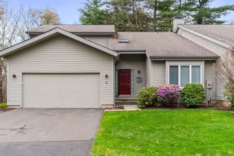 4 Templeton Ct #4, Avon, CT 06001