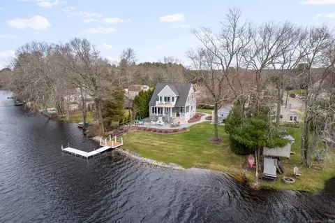 42 Shore Dr, Griswold, CT 06351