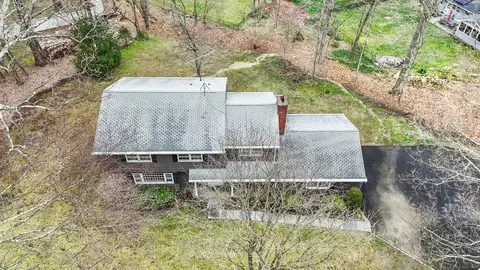 210 Riverbank Dr, Stamford, CT 06903