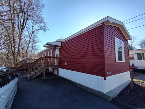 13 Ward Dr, Shelton, CT 06484