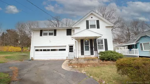 233 New Hanover Ave, Meriden, CT 06451