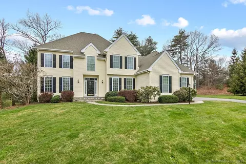 9 Camden Way, Avon, CT 06001