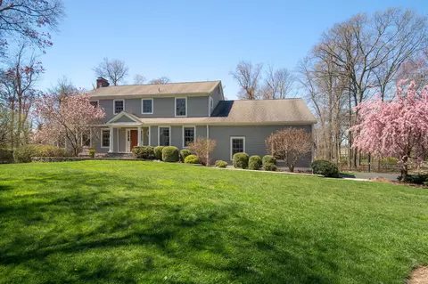 11 Butler Ln, New Canaan, CT 06840