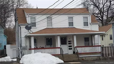 70 Race St, Bristol, CT 06010