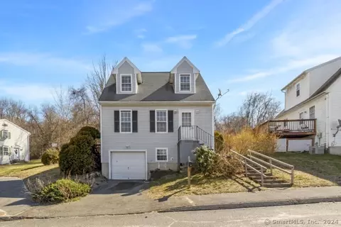 10 Sorrel Rd #10, Waterbury, CT 06704