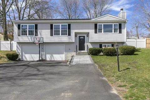 5175 Main St, Trumbull, CT 06611