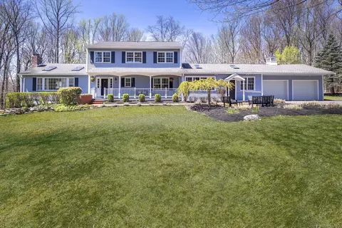 15 Yankee Hill Rd, Ridgefield, CT 06877