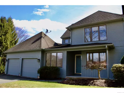 322 Cavan Ln #322, Glastonbury, CT 06033