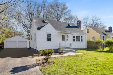 69 Becker Cir, Windsor, CT 06095
