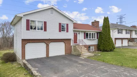 57 Heritage Dr, Waterbury, CT 06708