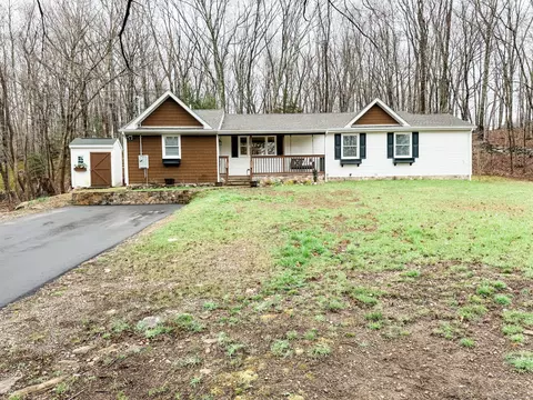 220 Kimball Rd, Lisbon, CT 06351