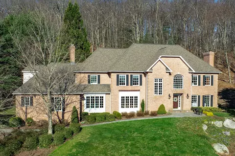 56 Northgate, Avon, CT 06001