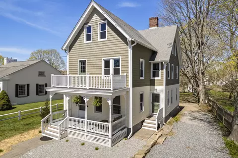 3 Beckwith Ln, Old Lyme, CT 06371