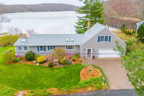 13 Lynwood Dr, Vernon, CT 06066