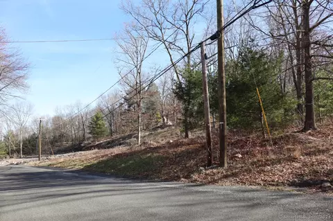 190 Blueberry Hill Rd, Bridgewater, CT 06752