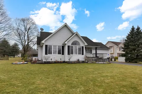 151 Pavano Dr, Southington, CT 06489