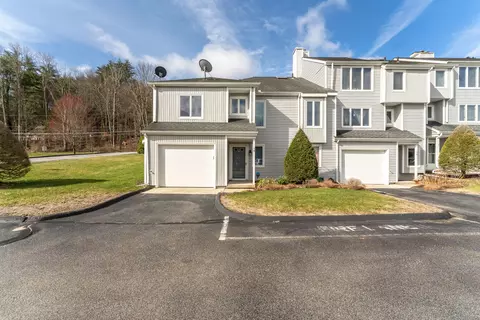 257 Sabin St UNIT 15, Putnam, CT 06260