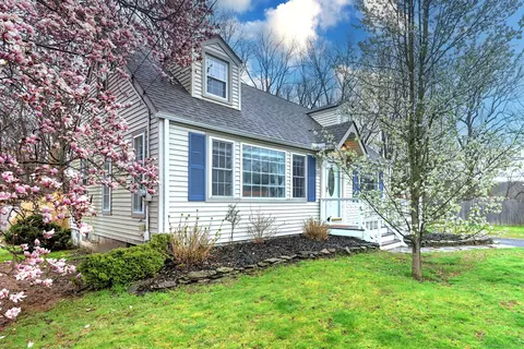 55 Brookvale Dr, Wallingford, CT 06492
