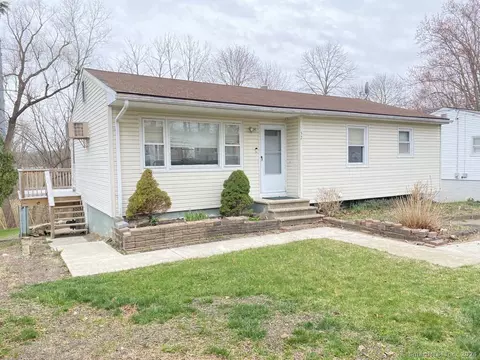52 Purcell Dr, Danbury, CT 06810