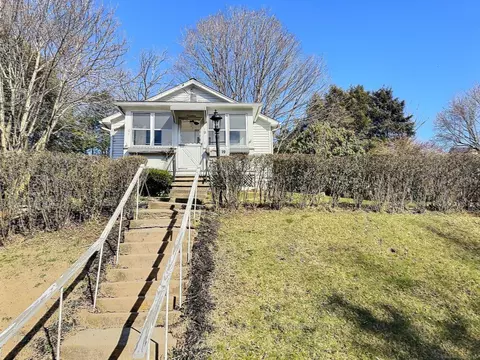 19 Turner Ave, Watertown, CT 06779