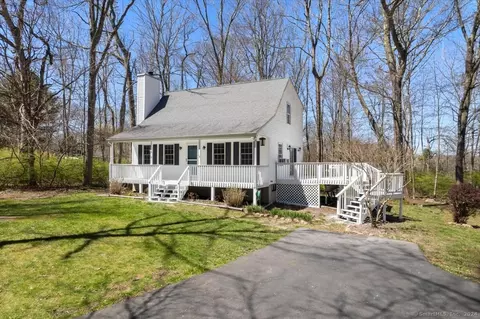 28 Blacksmith Dr # A, Ledyard, CT 06339