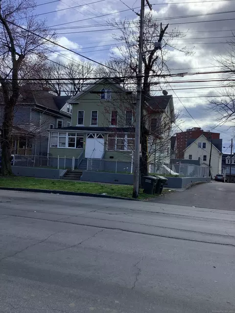 1491-1497 Park Ave, Bridgeport, CT 06604