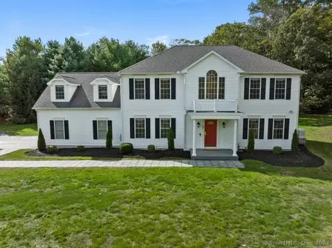 28 Turtle Ln, Guilford, CT 06437