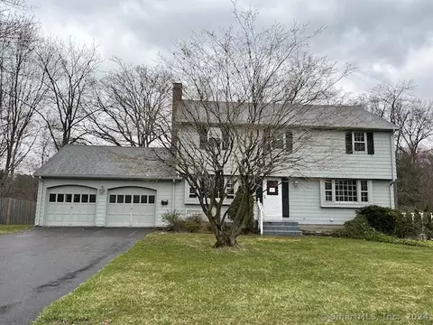 107 Meadowgate St, Wethersfield, CT 06109