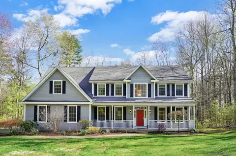 103 Scoville Rd, Avon, CT 06001