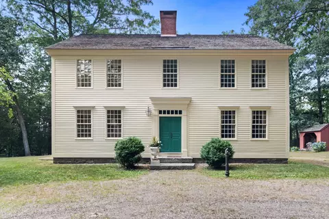 43 Cove Rd, Lyme, CT 06371